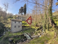 Visualizza le foto dell'immobile
