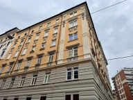 Visualizza le foto dell'immobile