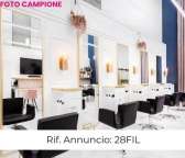 Visualizza le foto dell'immobile