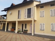 Visualizza le foto dell'immobile