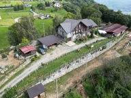 Visualizza le foto dell'immobile