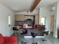 Visualizza le foto dell'immobile