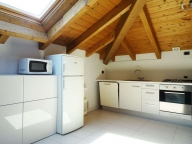 Visualizza le foto dell'immobile