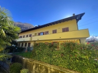 Visualizza le foto dell'immobile