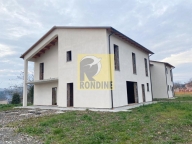 Visualizza le foto dell'immobile