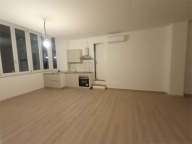 Vai alla scheda immobile Vai alla scheda immobile