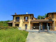 Visualizza le foto dell'immobile