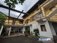 Visualizza le foto dell'immobile