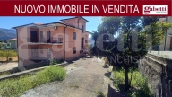 Visualizza le foto dell'immobile
