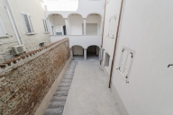 Visualizza le foto dell'immobile Visualizza le foto dell'immobile