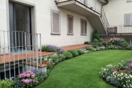 Visualizza le foto dell'immobile