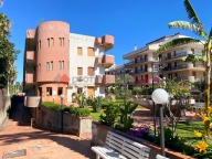 Vai alla scheda immobile Vai alla scheda immobile