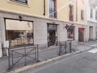 Visualizza le foto dell'immobile