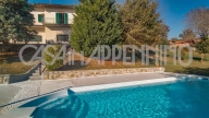 Visualizza le foto dell'immobile