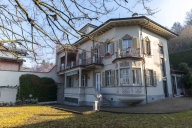 Visualizza le foto dell'immobile