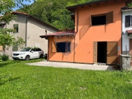 Visualizza le foto dell'immobile
