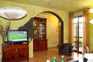 Visualizza le foto dell'immobile
