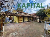 Visualizza le foto dell'immobile