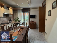 Visualizza le foto dell'immobile