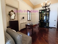 Vai alla scheda immobile Vai alla scheda immobile