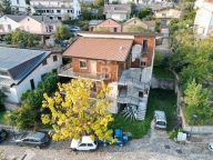 Visualizza le foto dell'immobile