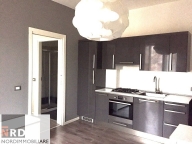 Visualizza le foto dell'immobile