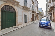 Visualizza le foto dell'immobile