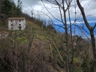 Visualizza le foto dell'immobile
