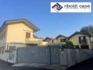 Visualizza le foto dell'immobile