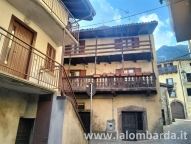 Visualizza le foto dell'immobile