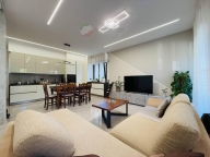 Visualizza le foto dell'immobile Visualizza le foto dell'immobile