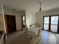 Vai alla scheda immobile Vai alla scheda immobile