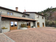 Visualizza le foto dell'immobile