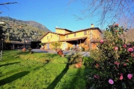 Visualizza le foto dell'immobile