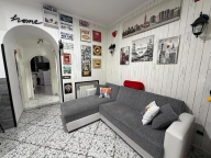 Visualizza le foto dell'immobile