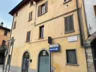 Visualizza le foto dell'immobile