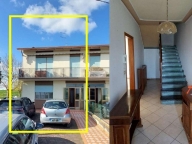Visualizza le foto dell'immobile