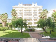 Visualizza le foto dell'immobile