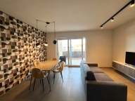 Vai alla scheda immobile Vai alla scheda immobile