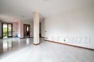 Visualizza le foto dell'immobile Visualizza le foto dell'immobile