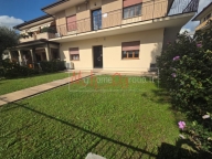 Visualizza le foto dell'immobile Visualizza le foto dell'immobile