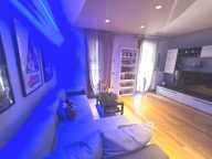 Visualizza le foto dell'immobile