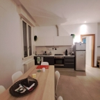 Visualizza le foto dell'immobile