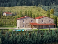 Visualizza le foto dell'immobile