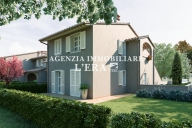 Visualizza le foto dell'immobile
