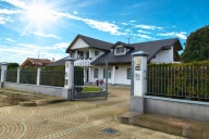 Visualizza le foto dell'immobile