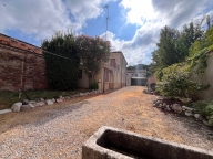 Visualizza le foto dell'immobile