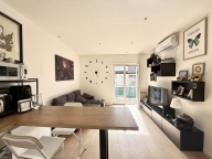 Visualizza le foto dell'immobile