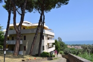 Visualizza le foto dell'immobile