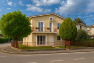 Visualizza le foto dell'immobile